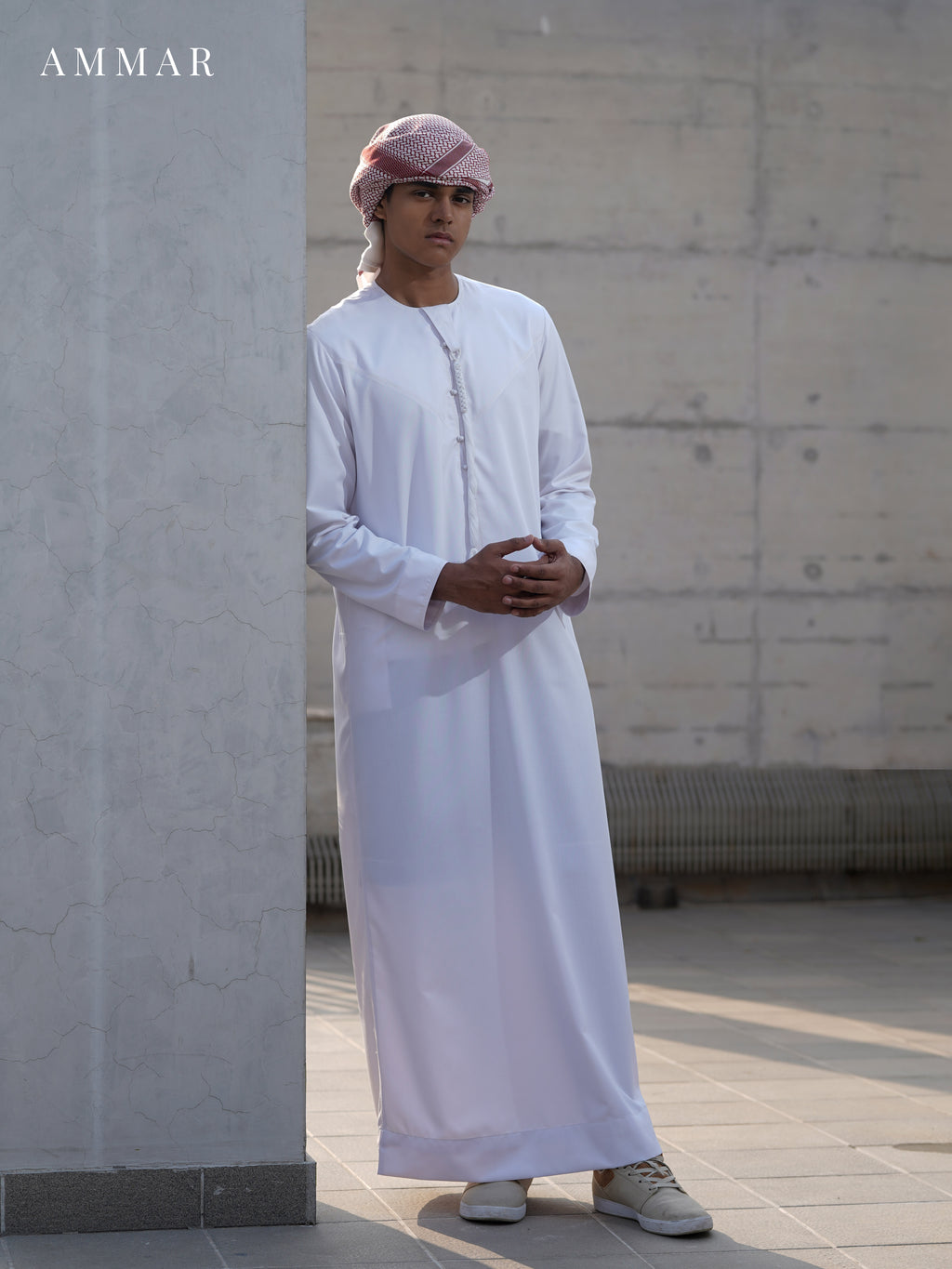 Emirati White Kandura